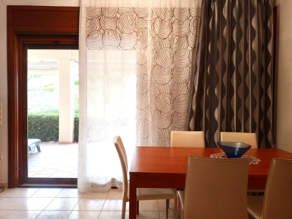 Tholos Bay Suites Καβούσι Εξωτερικό φωτογραφία