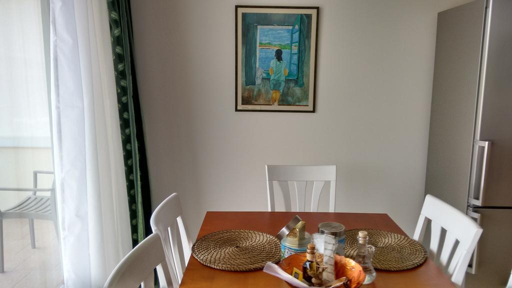 Tholos Bay Suites Καβούσι Δωμάτιο φωτογραφία