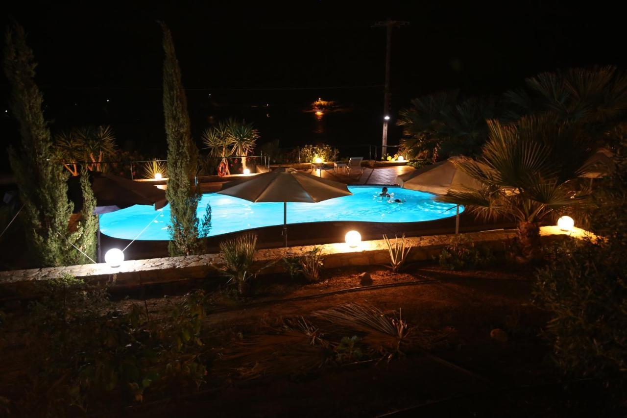Tholos Bay Suites Καβούσι Εξωτερικό φωτογραφία